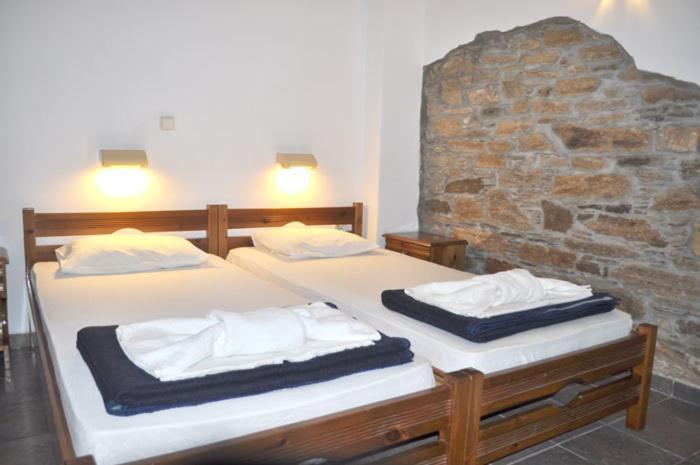 Odos Odysseos Aparthotel Ermoupoli Camera foto